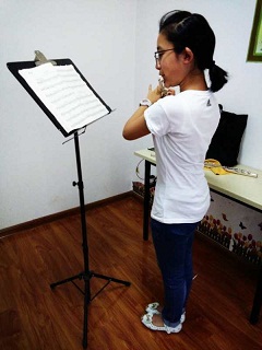 西安长笛培训学员课后练习